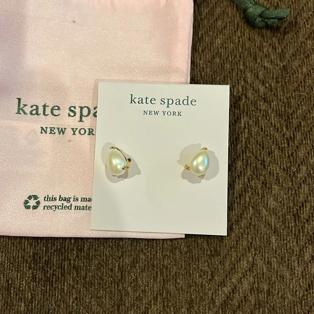 kate spade Brilliant Statement Pear-cut Pearl Stud Earrings/ NWT